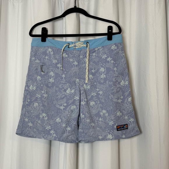 Patagonia Other - Patagonia Wavefarer Boardshorts Men’s 33 Ghost Purple